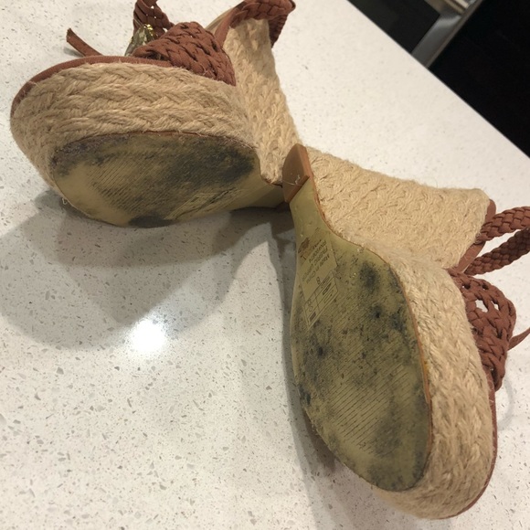 Cute Embellished Boston Proper Wedge Sandals! - Picture 5 of 5